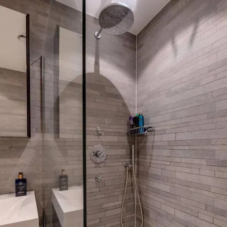 Apartamento Luxury Appartment With Jacuzzi
